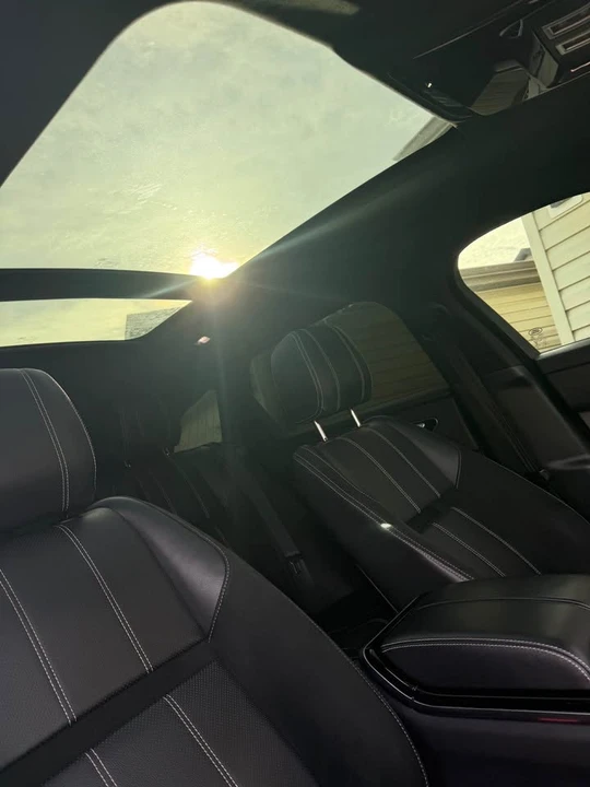 2020 Land Rover Range Rover Velar - Image 10 of 10
