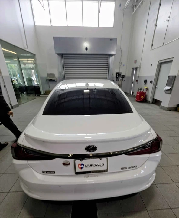 2020 Lexus ES 7th Gen - Image 5 of 10