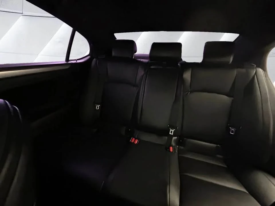 2020 Lexus ES 7th Gen - Image 8 of 13