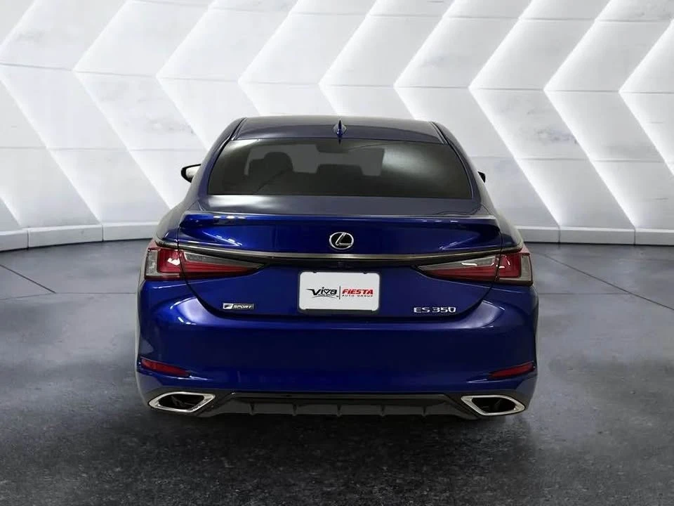 2020 Lexus ES 7th Gen - Image 4 of 13
