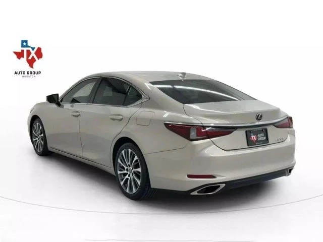 2020 Lexus ES 7th Gen - Image 6 of 21