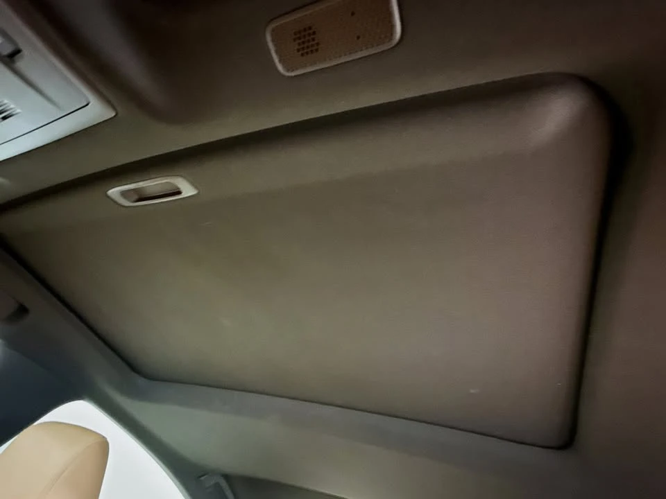 2020 Lexus ES 7th Gen - Image 18 of 19
