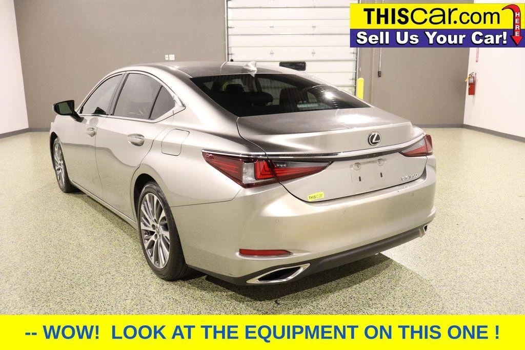 2020 Lexus ES 7th Gen - Image 6 of 12