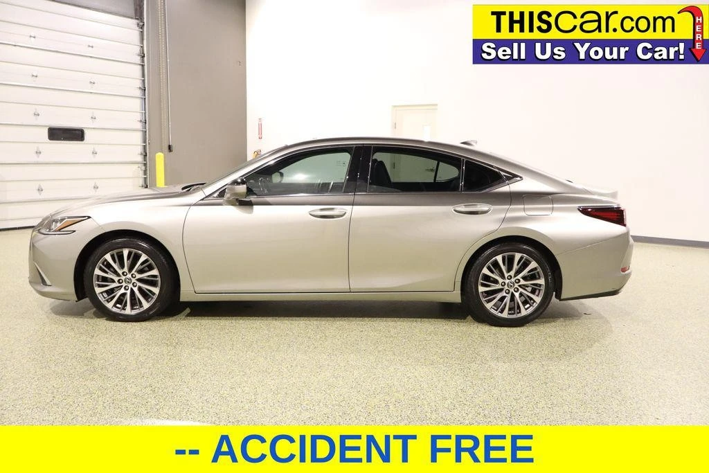 2020 Lexus ES 7th Gen - Image 5 of 12