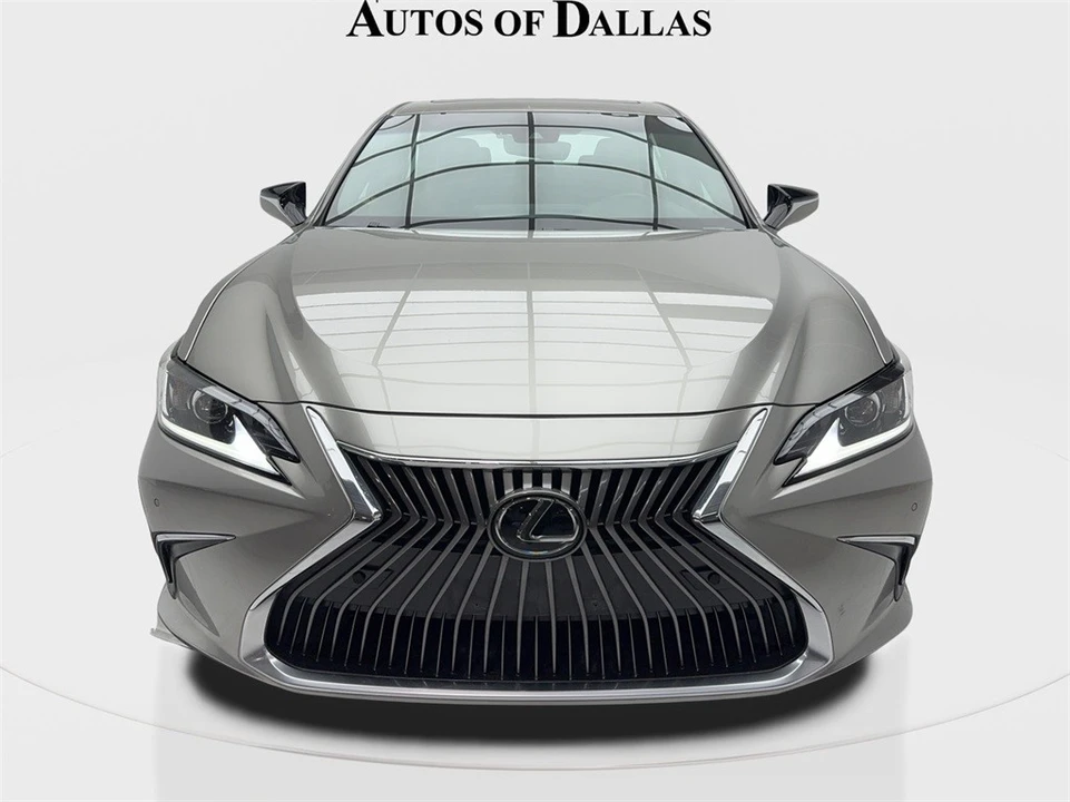 2020 Lexus ES 7th Gen - Image 4 of 12