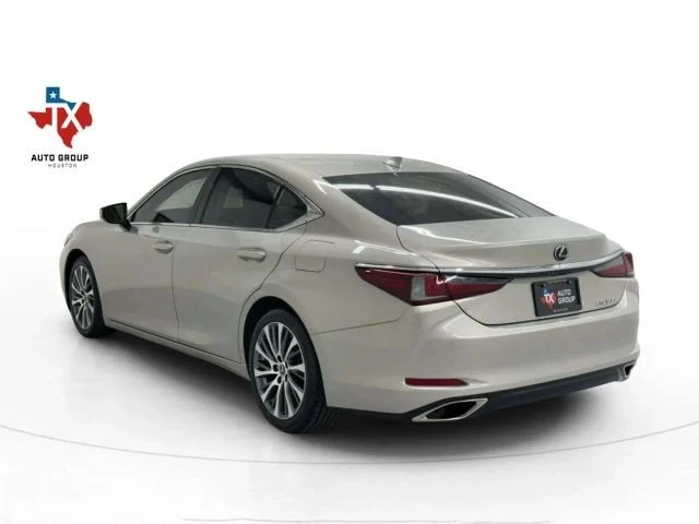 2020 Lexus ES 7th Gen - Image 6 of 21