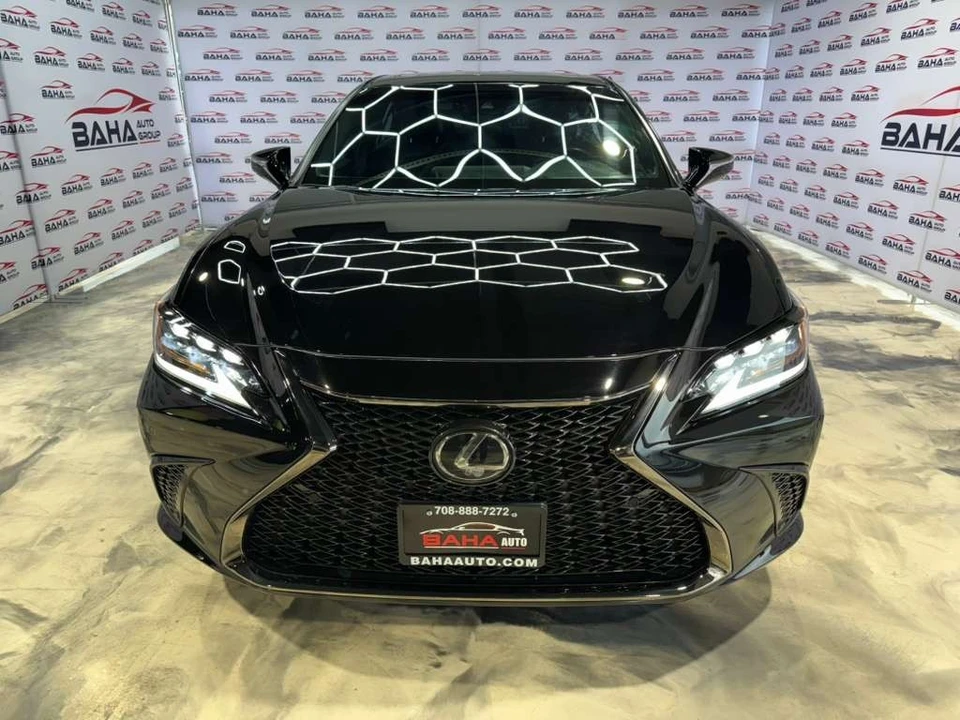 2020 Lexus ES 7th Gen - Image 4 of 21