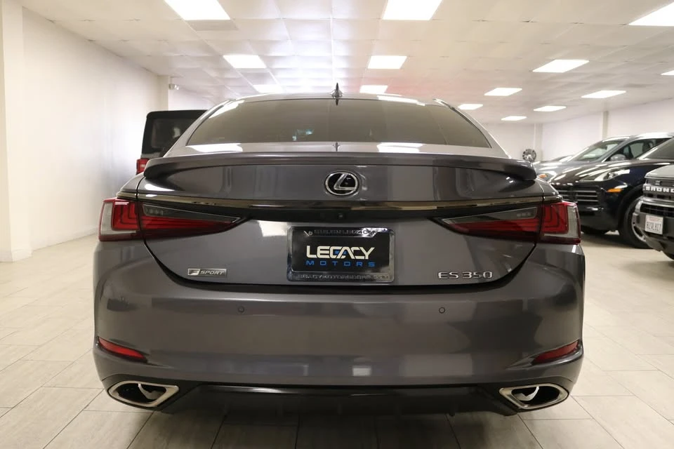 2020 Lexus ES 7th Gen - Image 5 of 20