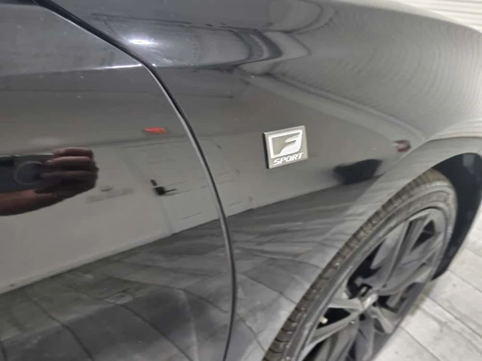 2020 Lexus ES 7th Gen - Image 12 of 21