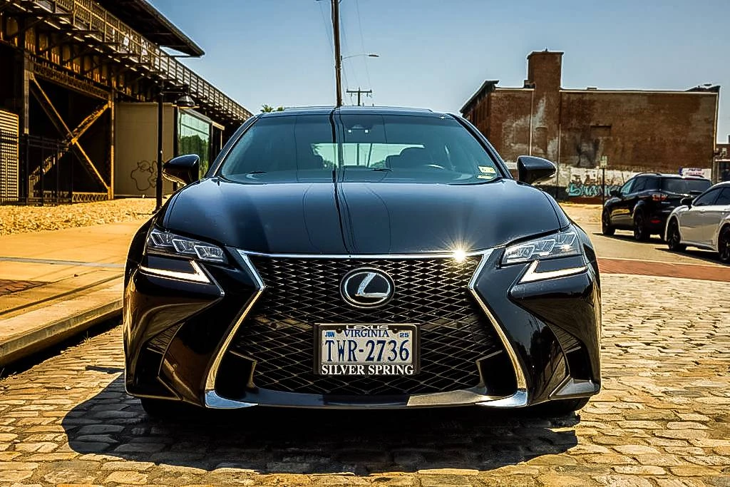 2020 Lexus GS 4th Gen - Image 2 of 20