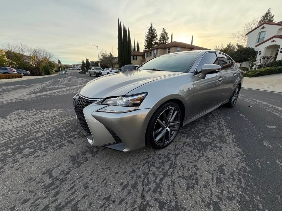 2020 Lexus GS 4th Gen - Image 3 of 11
