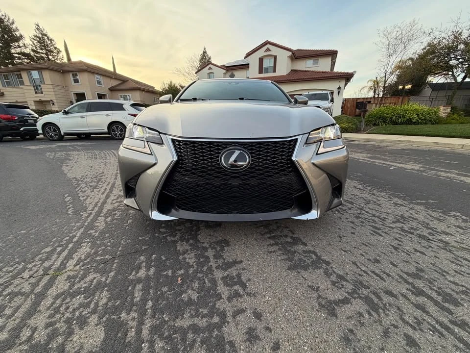 2020 Lexus GS 4th Gen - Image 2 of 11