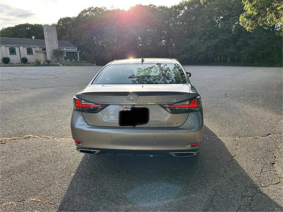 2020 Lexus GS 4th Gen - Image 4 of 19