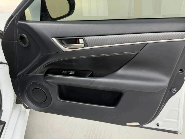 2020 Lexus GS F 4th Gen - Image 19 of 31