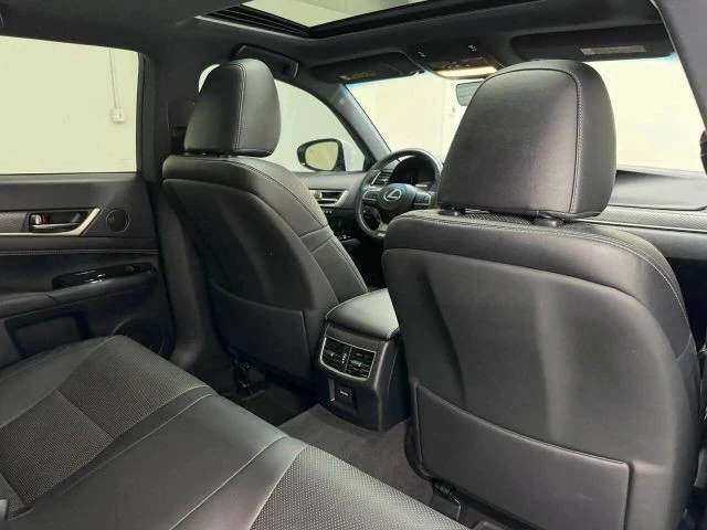 2020 Lexus GS F 4th Gen - Image 15 of 31