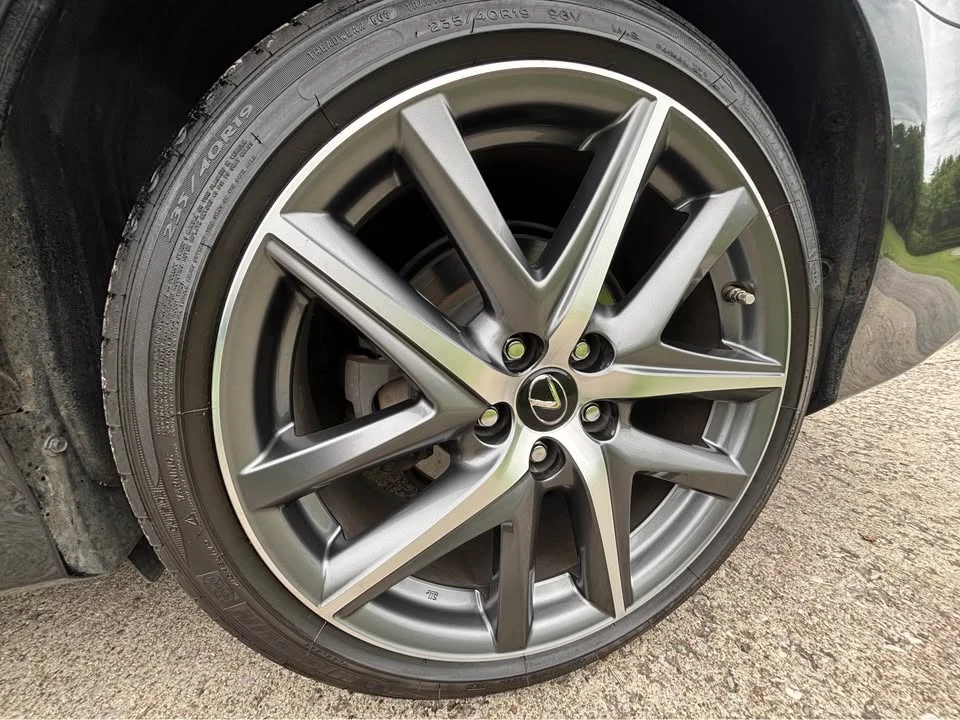 2020 Lexus GS 4th Gen - Image 11 of 13