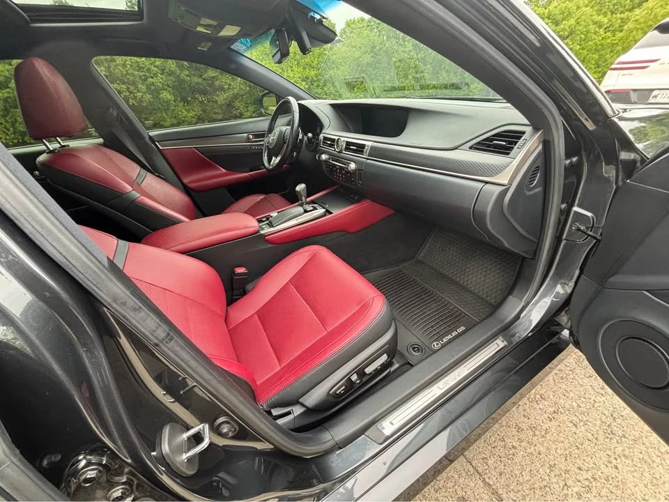 2020 Lexus GS 4th Gen - Image 9 of 13