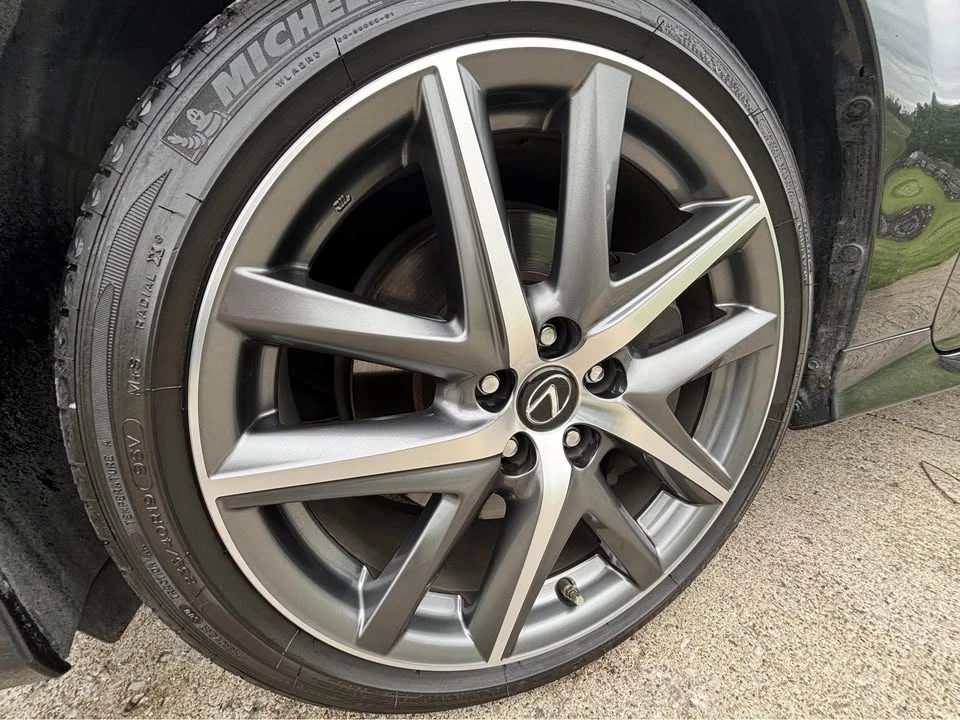 2020 Lexus GS 4th Gen - Image 10 of 13