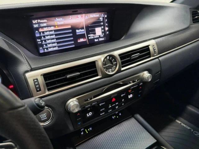 2020 Lexus GS 4th Gen - Image 30 of 31