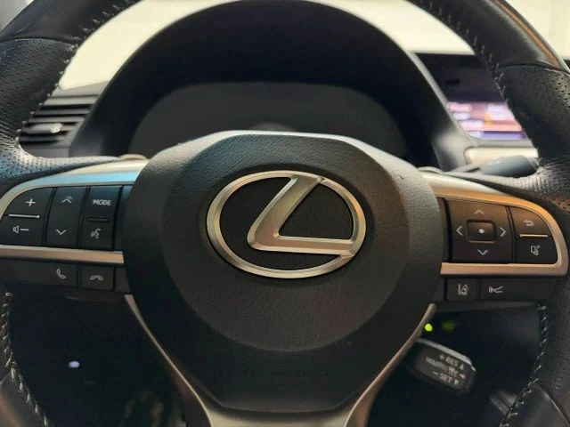 2020 Lexus GS 4th Gen - Image 29 of 31
