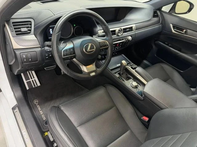 2020 Lexus GS 4th Gen - Image 12 of 31