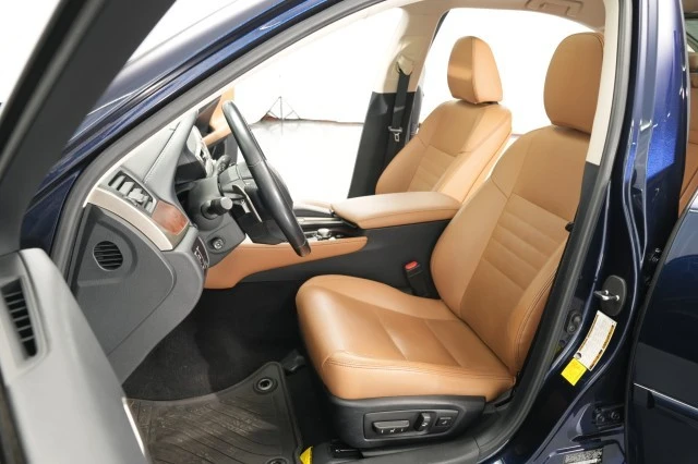 2020 Lexus GS 4th Gen - Image 21 of 31