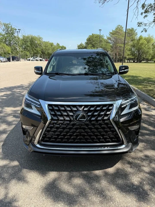 2020 Lexus GX 2nd Gen - Image 2 of 14