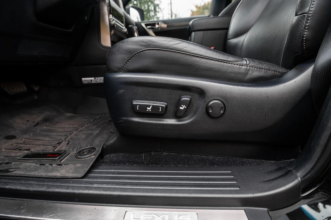 2020 Lexus GX 2nd Gen - Image 19 of 31