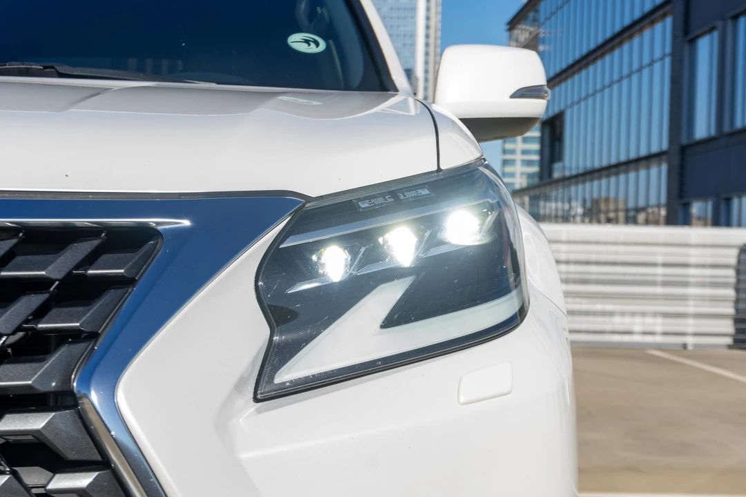 2020 Lexus GX 2nd Gen - Image 16 of 31