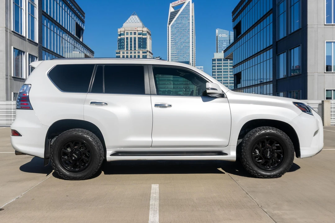 2020 Lexus GX 2nd Gen - Image 12 of 31
