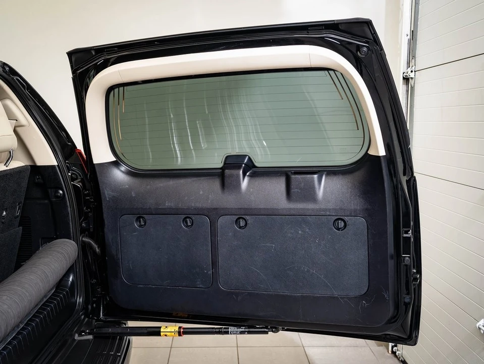 2020 Lexus GX 2nd Gen - Image 18 of 21