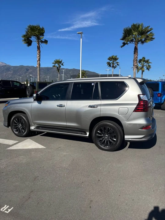 2020 Lexus GX 2nd Gen - Image 5 of 12