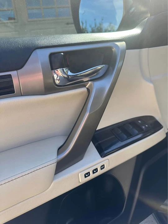 2020 Lexus GX 2nd Gen - Image 16 of 20