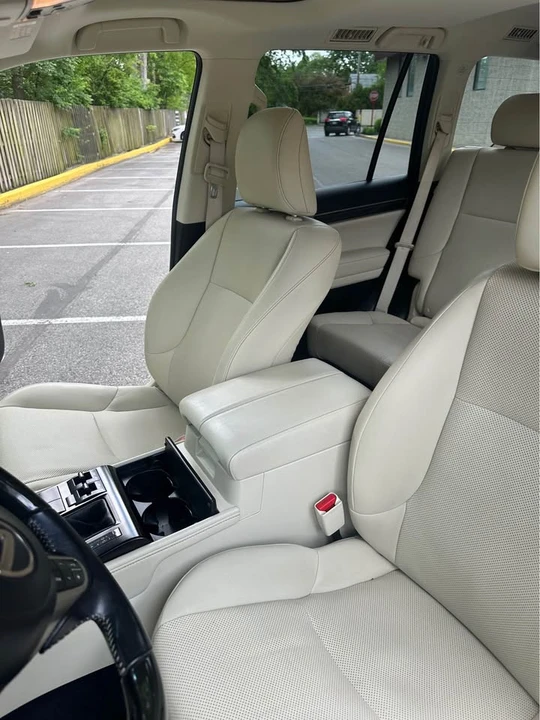 2020 Lexus GX 2nd Gen - Image 8 of 20