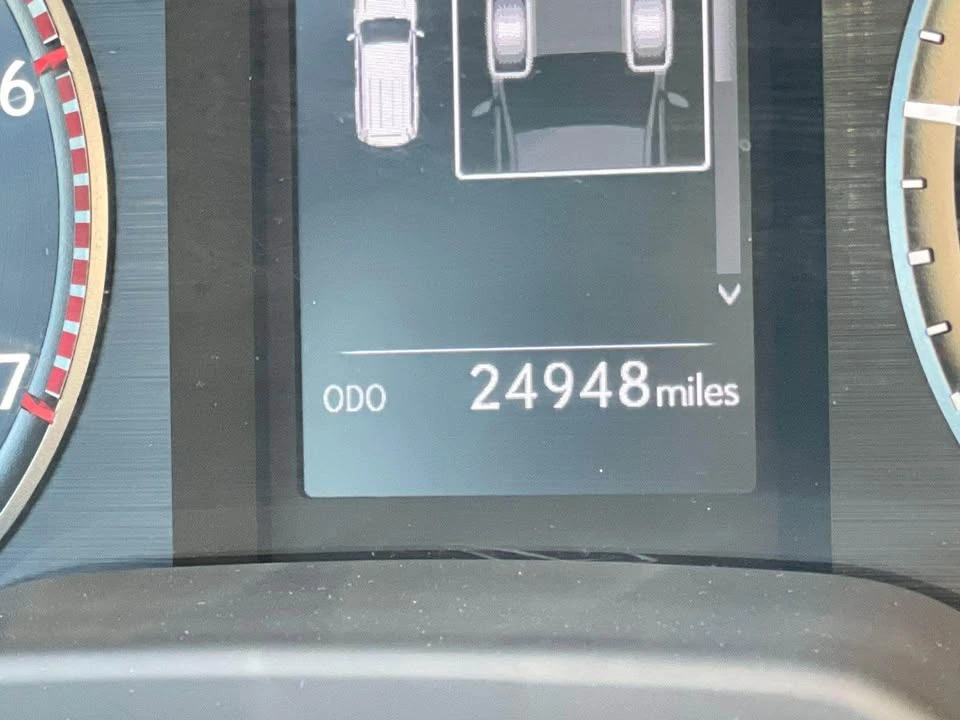 2020 Lexus GX 2nd Gen - Image 13 of 20