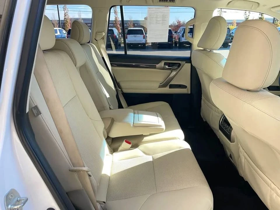 2020 Lexus GX 2nd Gen - Image 6 of 7