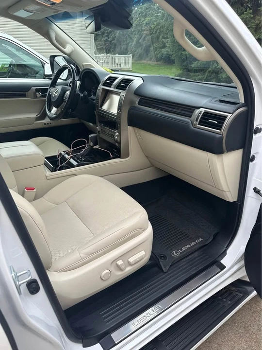 2020 Lexus GX 2nd Gen - Image 7 of 10