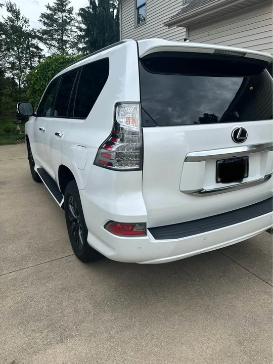 2020 Lexus GX 2nd Gen - Image 9 of 10