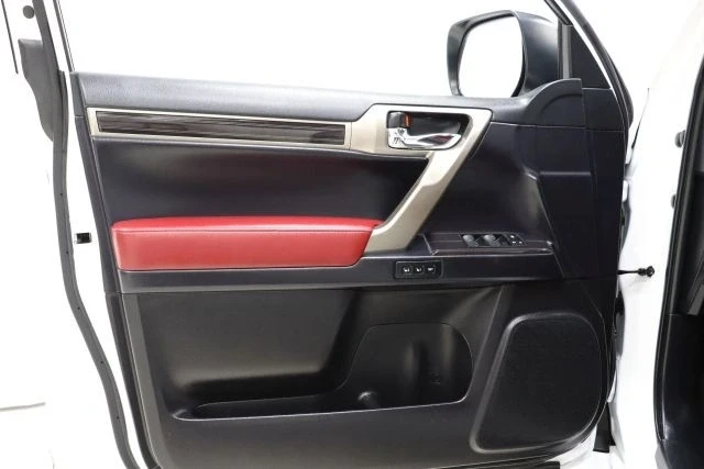 2020 Lexus GX 3rd Gen - Image 11 of 12