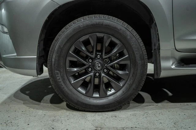 2020 Lexus GX 2nd Gen - Image 7 of 12