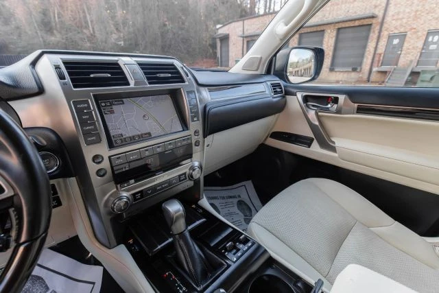 2020 Lexus GX 2nd Gen - Image 20 of 21