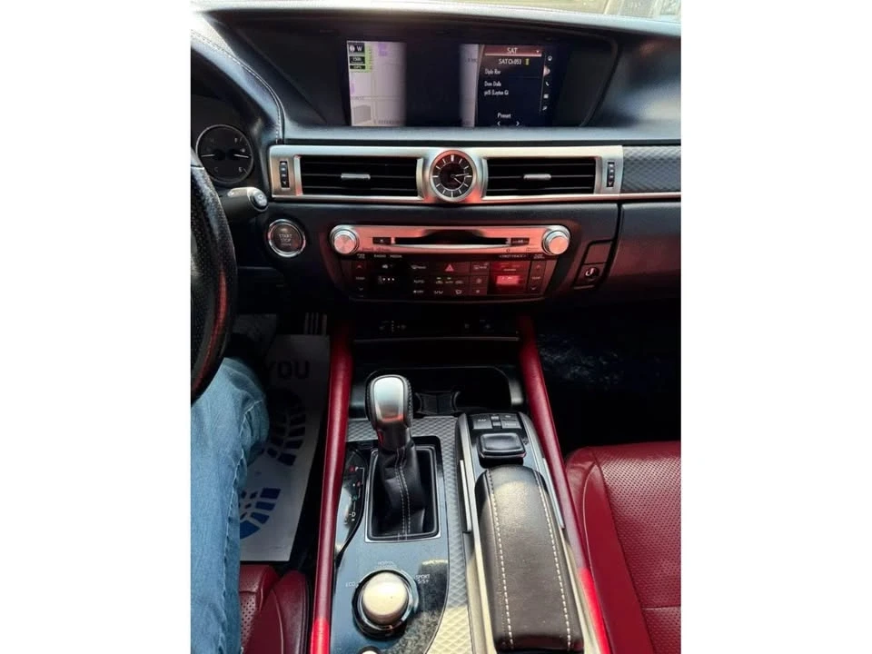 2020 Lexus GS 4th Gen - Image 9 of 10