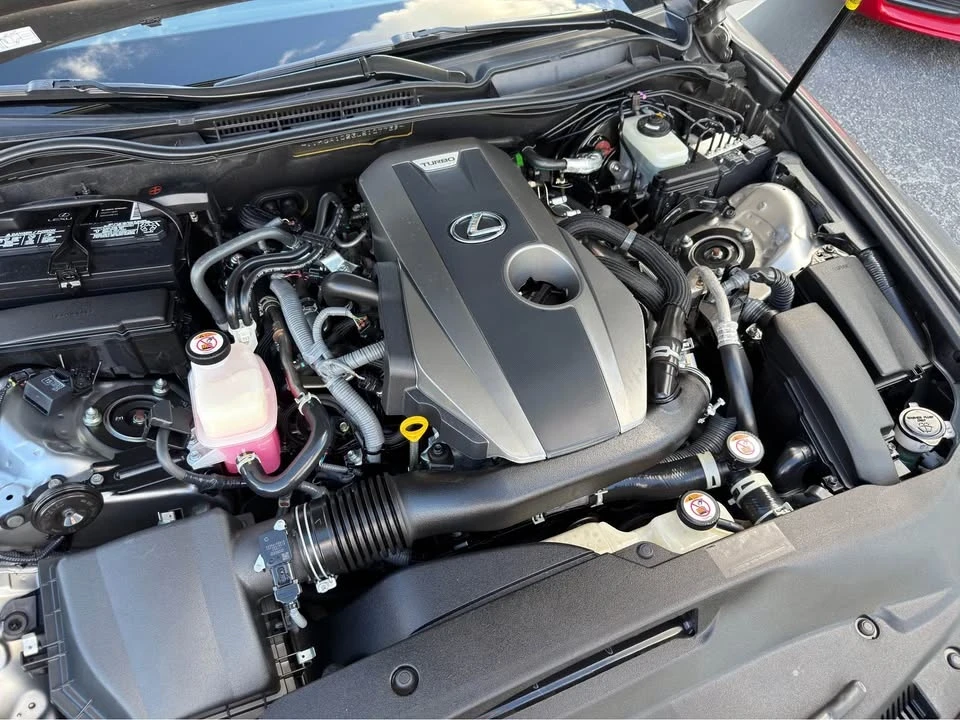2020 Lexus IS 3rd Gen - Image 15 of 15