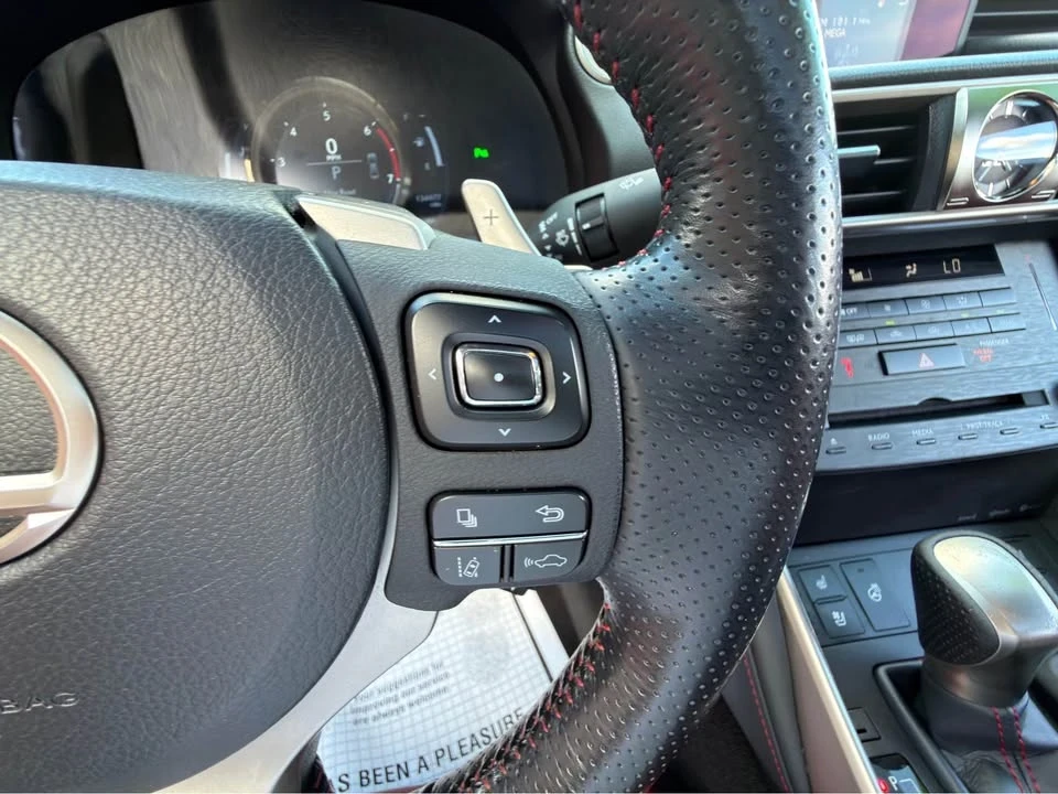 2020 Lexus IS 3rd Gen - Image 9 of 15
