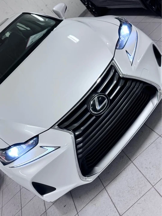 2020 Lexus IS 3rd Gen - Image 3 of 8