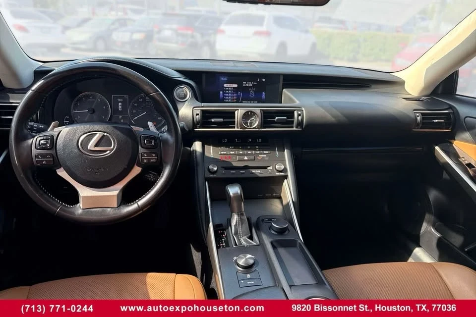 2020 Lexus IS 3rd Gen - Image 12 of 19