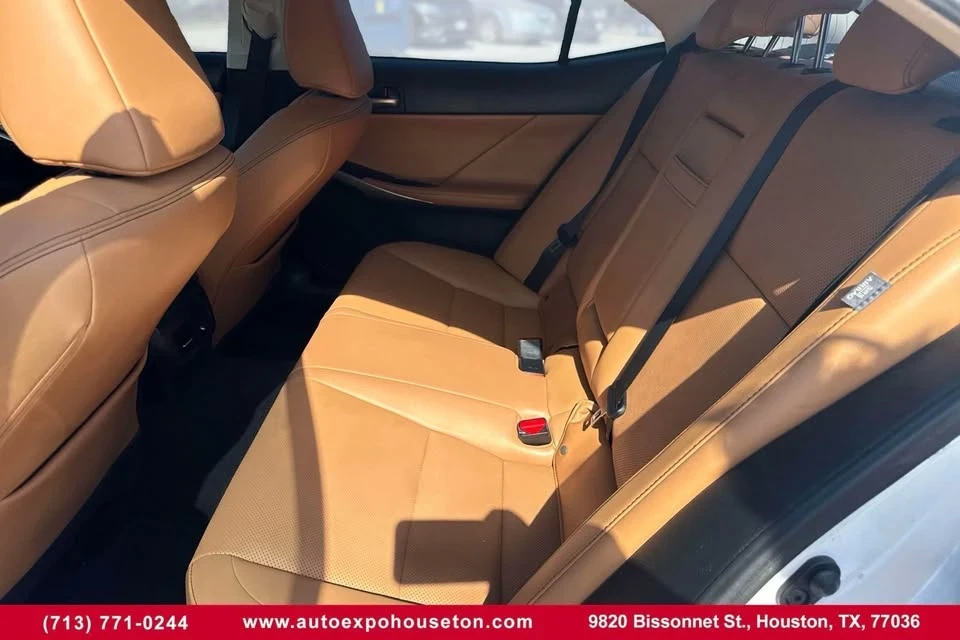 2020 Lexus IS 3rd Gen - Image 13 of 19