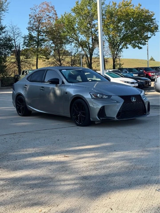 2020 Lexus IS 3rd Gen - Image 2 of 13