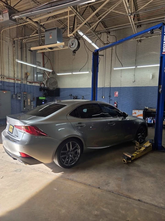 2020 Lexus IS 3rd Gen - Image 3 of 5