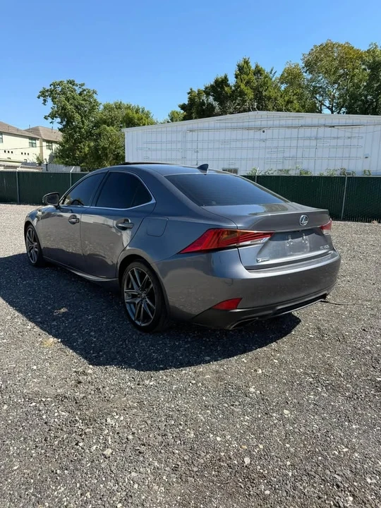 2020 Lexus IS 3rd Gen - Image 9 of 11